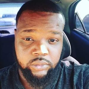 Meet your Posher, Johnjohn